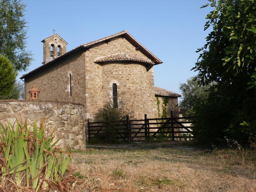 Castello Di Cisterna Aparthotel Gaglietole Exterior photo